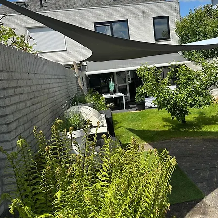 Mooi Regio Efteling Met Jacuzzi, 3 Slaapkamers En Tuin Op Z Met Bbq 度假居